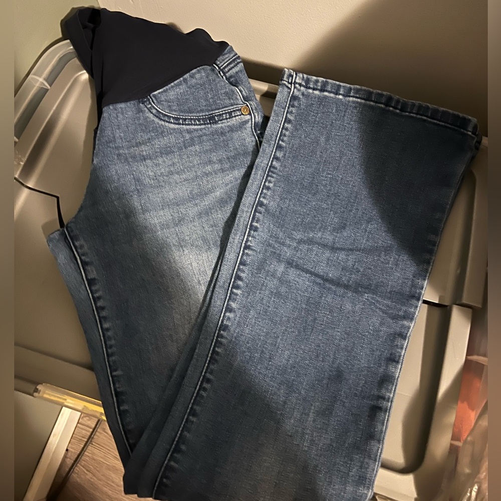 Maternity jeans